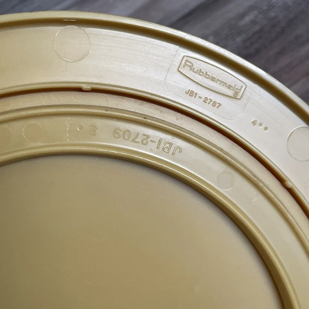 Vintage Rubbermaid Yellow Spices Lazy Susan 10